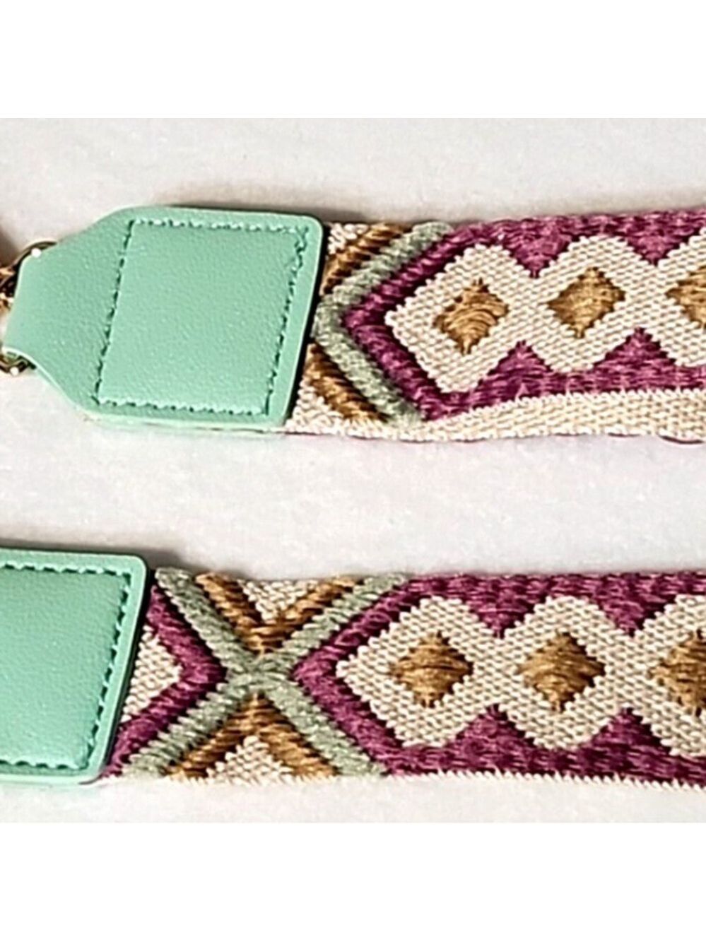 Universal Multicolor Geometric Strap - Picture 2 of 4